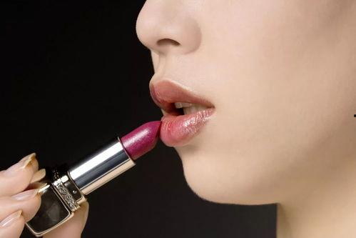 韩国人测评国产口红视频,色号丰富，性价比高，国货崛起引关注